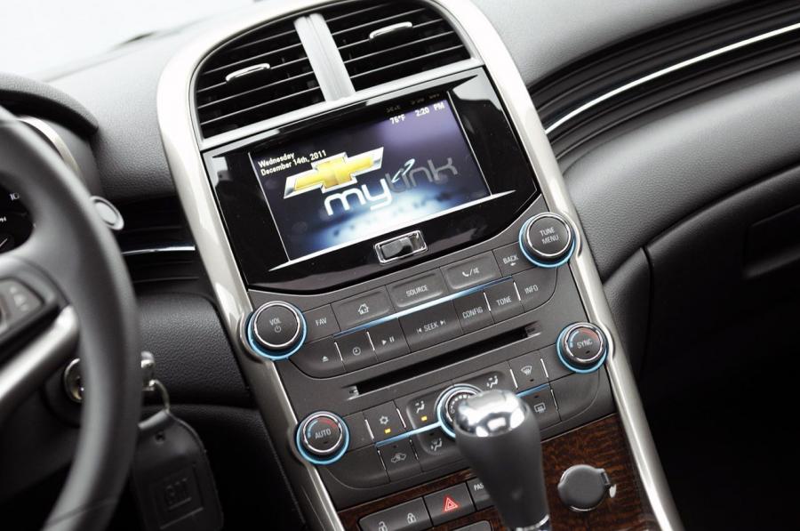  Chevrolet Malibu ECO 2013 года  (фото 14 из 141)